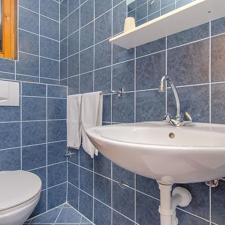 Spomenka Apartment *