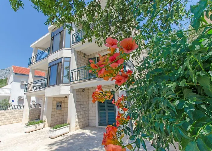 Spomenka Lejlighed *